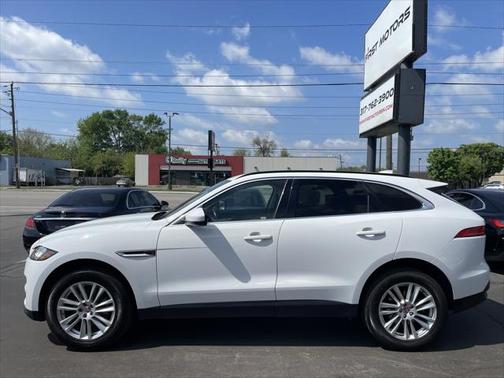 2019 Jaguar F-PACE 25t Prestige