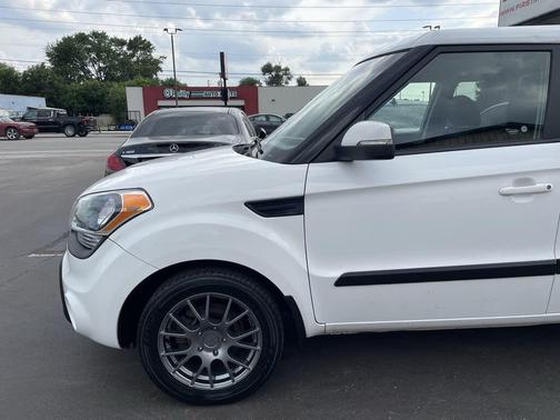 2013 Kia Soul +