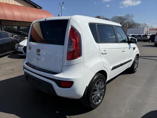 2013 Kia Soul +