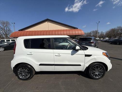 2013 Kia Soul +
