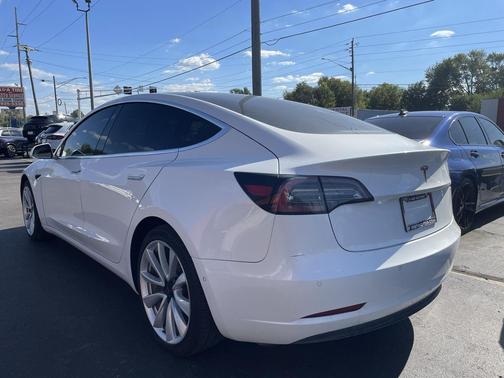 2018 Tesla Model 3 Standard