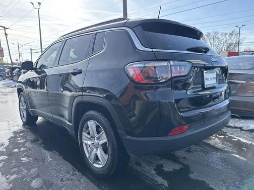 2022 Jeep Compass Latitude
