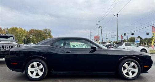 2013 Dodge Challenger SXT
