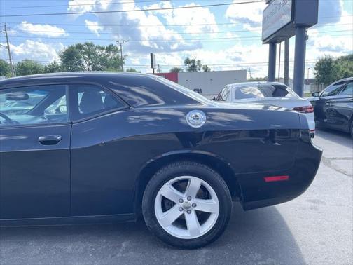 2013 Dodge Challenger SXT