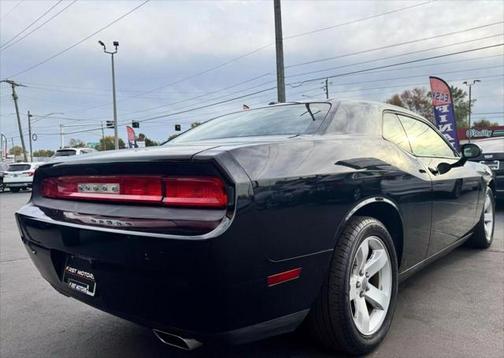 2013 Dodge Challenger SXT