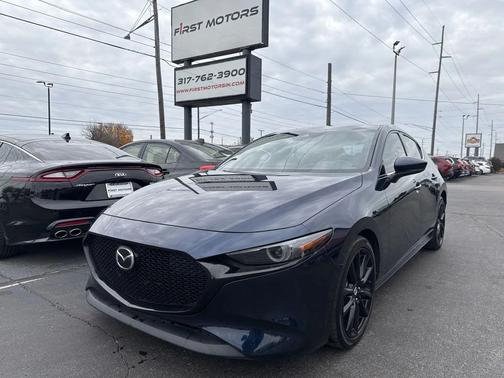 2019 Mazda Mazda3 FWD w/Premium Package