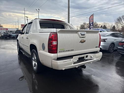 2011 Chevrolet Avalanche 1500 LTZ