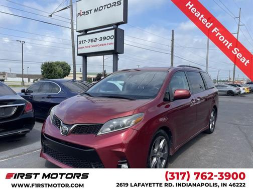 2019 Toyota Sienna SE