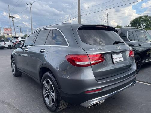 2019 Mercedes-Benz GLC 300 Base