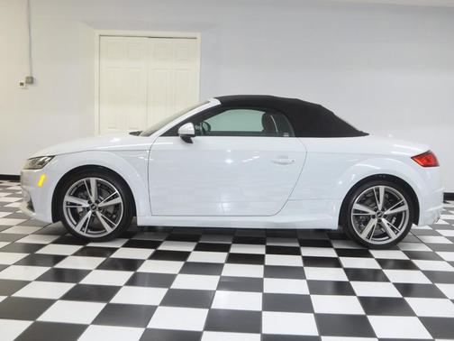 2023 Audi TT 45 TFSI quattro S tronic