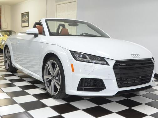 2023 Audi TT 45 TFSI quattro S tronic