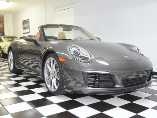 2017 Porsche 911 Carrera S