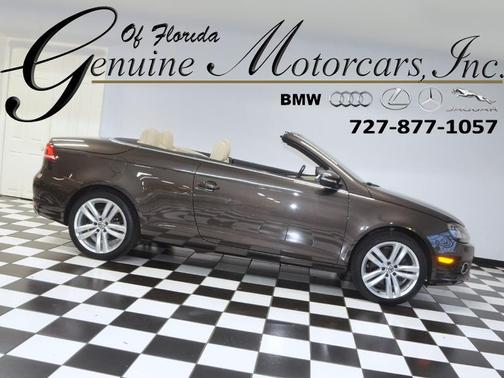 Black Oak Brown Metallic 2014 Volkswagen Eos Executive