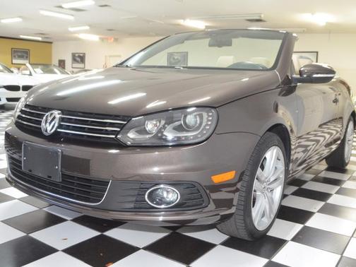 Black Oak Brown Metallic 2014 Volkswagen Eos Executive