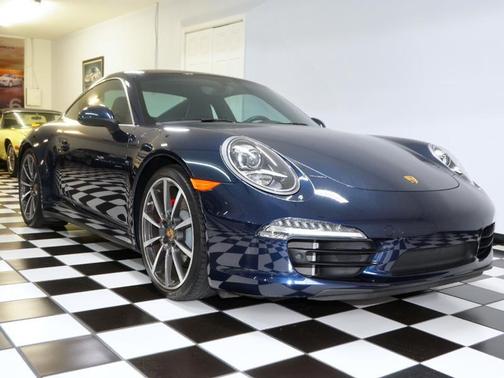 2013 Porsche 911 Carrera 4S