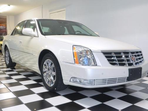 2011 Cadillac DTS Premium Collection