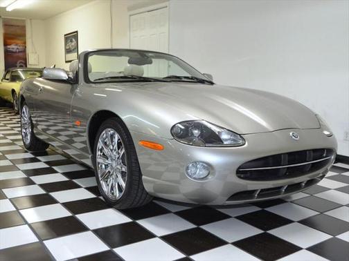 2006 Jaguar XK8 