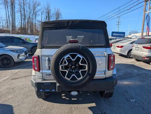 2021 Ford Bronco OUTER BANKS