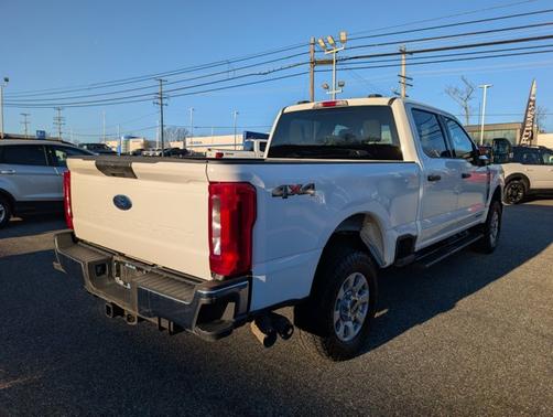 2024 Ford F-250 XLT