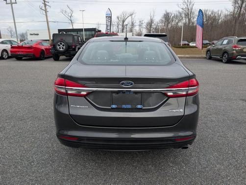 2018 Ford Fusion S