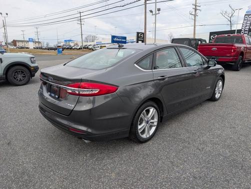2018 Ford Fusion S