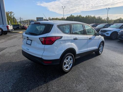 2019 Ford Escape S