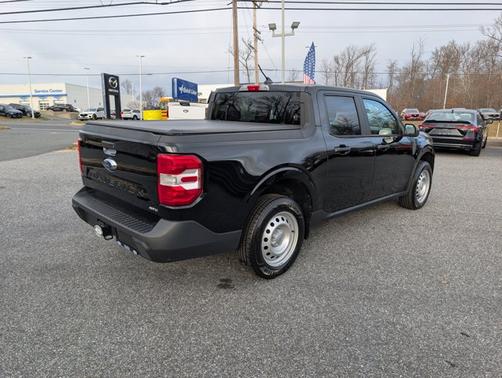 2022 Ford Maverick XL