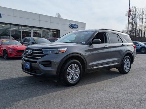 2022 Ford Explorer XLT