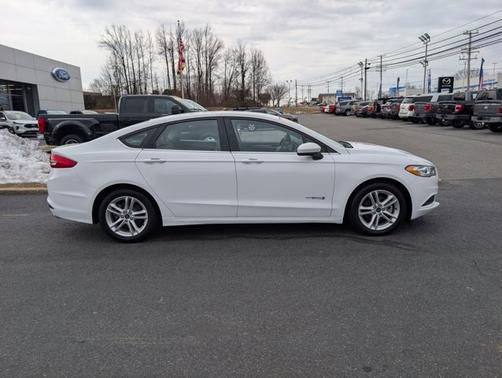 2018 Ford Fusion S