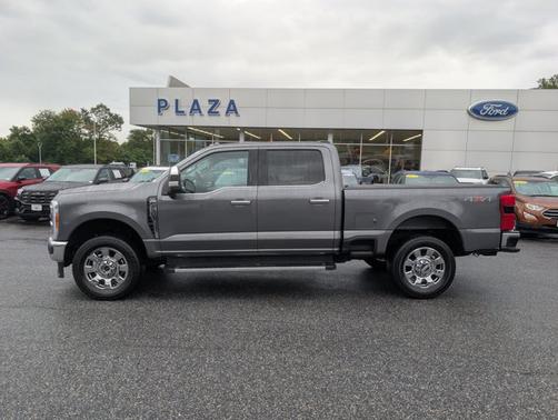 2023 Ford F-250 LARIAT