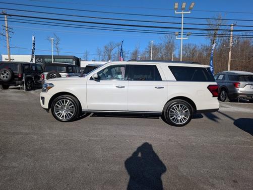 2022 Ford Expedition LIMITED