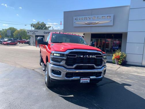 Flame Red Clearcoat 2026 RAM 2500 Tradesman Regular Cab 4x4 8' Box