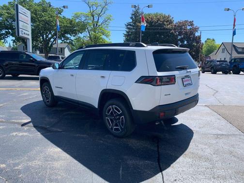 Bright White Clearcoat 2026 Jeep Cherokee Limited