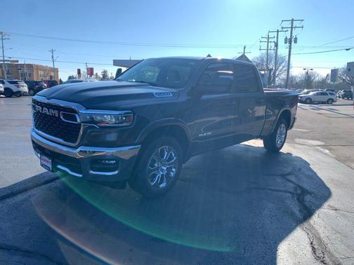 Granite Crystal Metallic Clearcoat 2026 RAM 1500 Big Horn/Lone Star