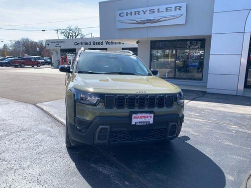 '41 2026 Jeep Cherokee Laredo 4x4