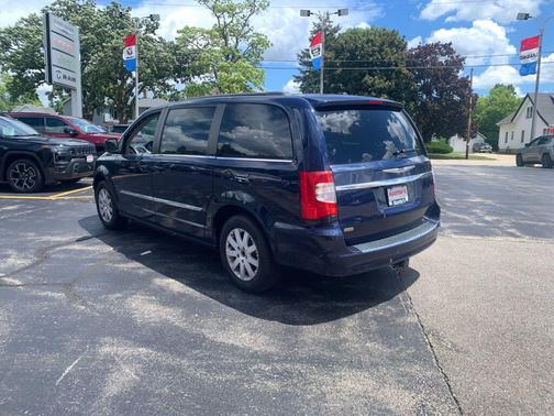 True Blue Pearlcoat 2015 Chrysler Town & Country Touring