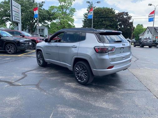Billet Silver Metallic Clearcoat 2022 Jeep Compass High Altitude