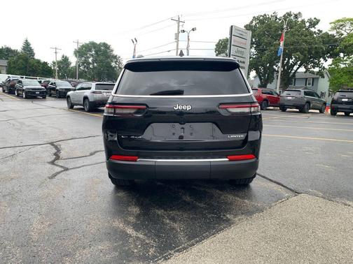 Diamond Black Crystal Pearlcoat 2021 Jeep Grand Cherokee L Limited