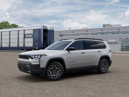 Silver Zynith Clearcoat 2026 Jeep Cherokee Laredo 4x4