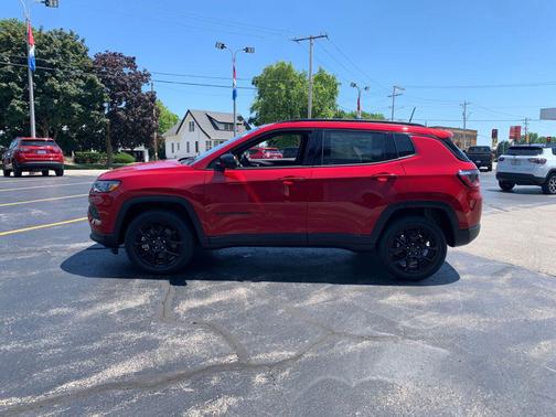 Red Hot Pearlcoat 2026 Jeep Compass Sport