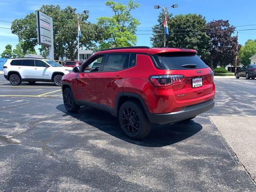 Red Hot Pearlcoat 2026 Jeep Compass Sport