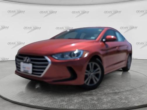 RED 2017 Hyundai ELANTRA SE