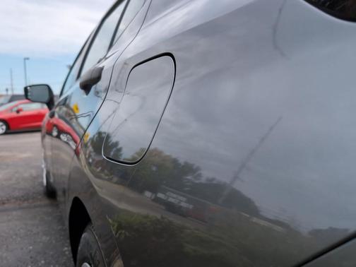 2020 Nissan Versa 1.6 S