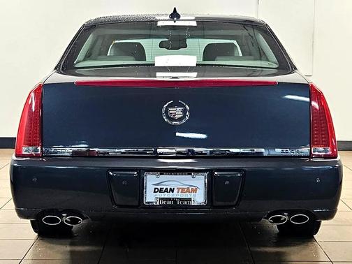 2010 Cadillac DTS Premium Collection