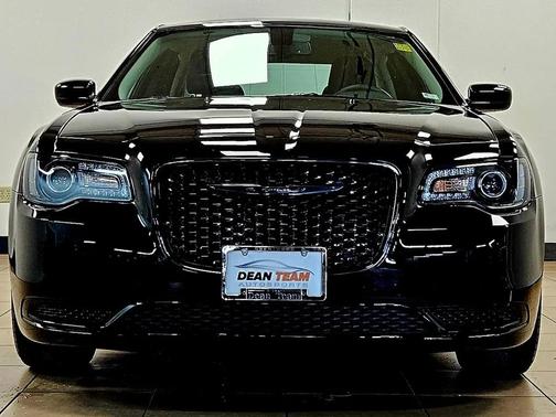 BLACK 2020 Chrysler 300 Touring