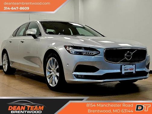 SILVER 2017 Volvo S90 T6 Momentum