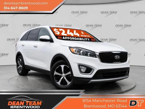 WHITE 2018 Kia Sorento EX