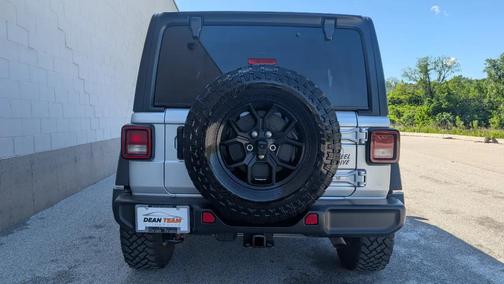 SILVER 2024 Jeep Wrangler Willys