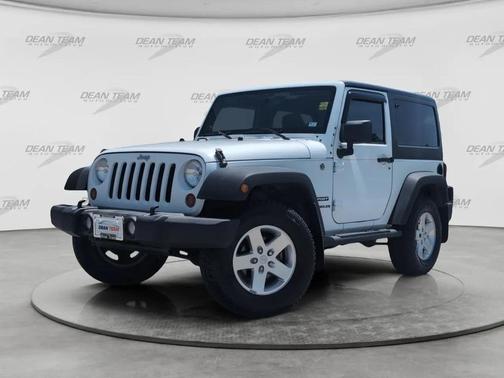 Bright White Clearcoat 2013 Jeep Wrangler Sport