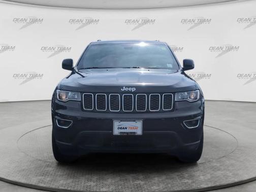 BLACK 2019 Jeep Grand Cherokee Laredo